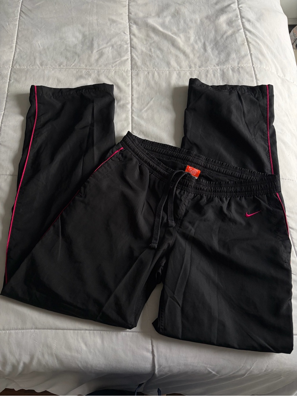 Nike Women’s Black Track Pants with Pink Piping Size Small
